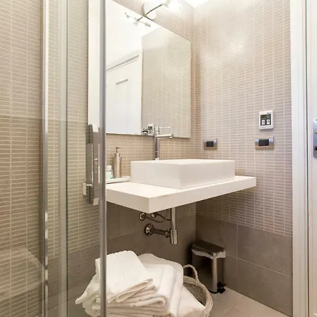 Fiore Penthouse *